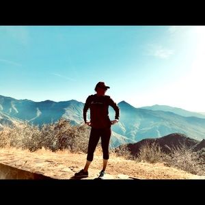 Meet your Posher, Robin